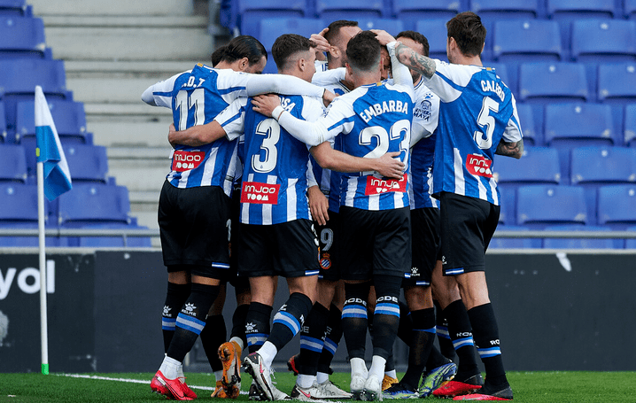 爱游戏网页版登录入口-马拉加连胜收场，实现三连胜的简单介绍