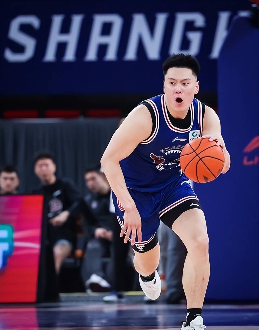 爱游戏投注-江苏男篮势如破竹，上升势头不减的简单介绍