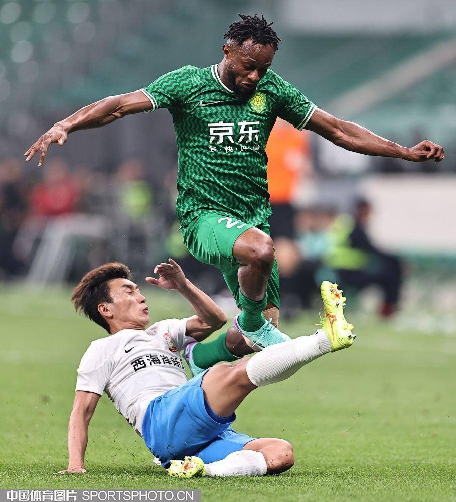 爱游戏网站-北京国安队抢夺胜利，豪取新赛季首胜的简单介绍