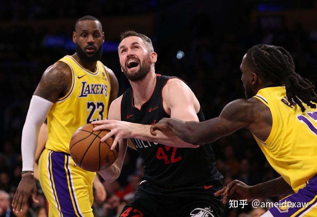 爱游戏注册-热火惨败湖人，总决赛揭幕战告负的简单介绍