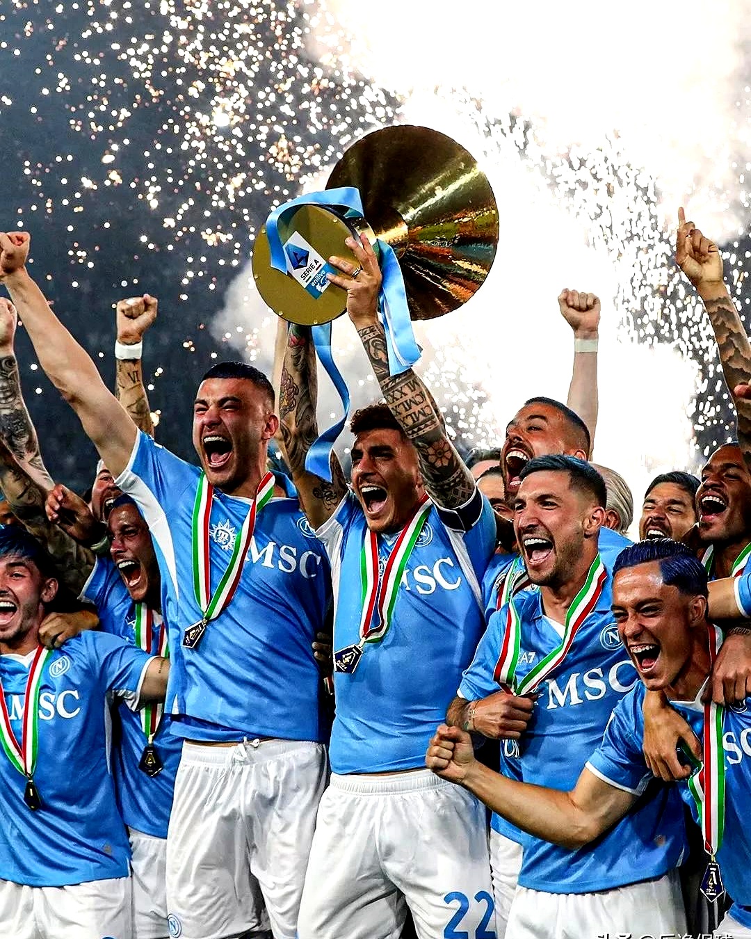 爱游戏登录入口-意甲冠军宝座争夺激烈，胜者居首