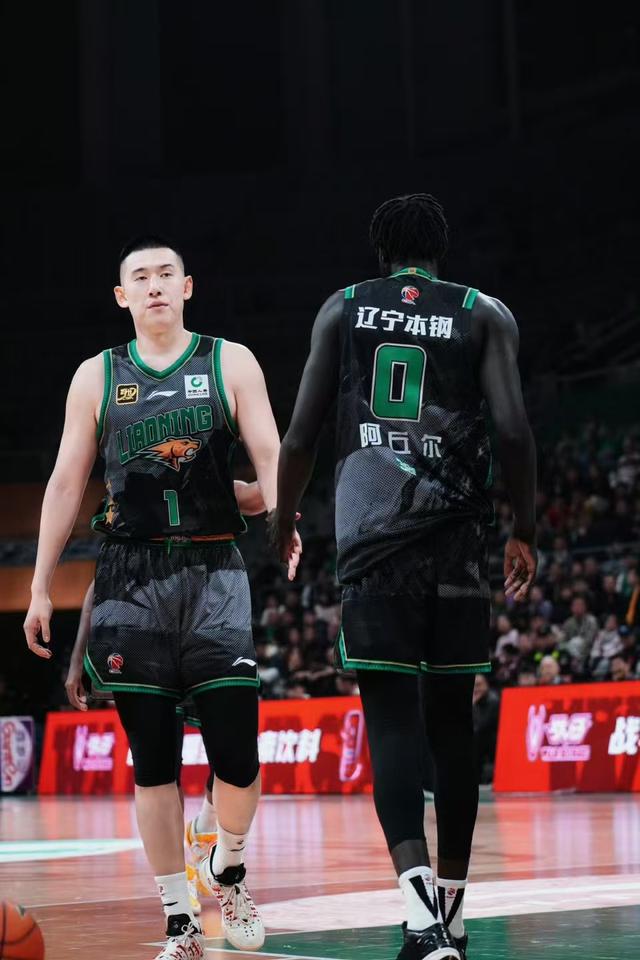 包含辽宁男篮遇强敌,坚持拼搏不畏惧的词条 包含辽宁男篮遇强敌,坚持拼搏不畏惧的词条