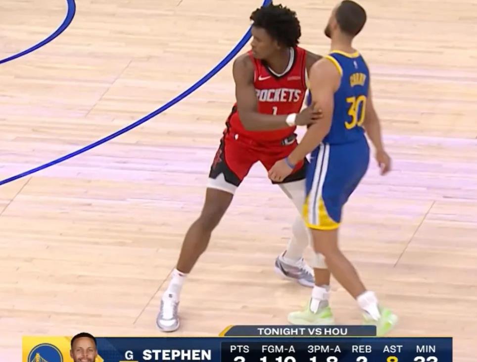 火箭遭遇连败,保罗状态低迷 火箭遭遇连败,保罗状态低迷