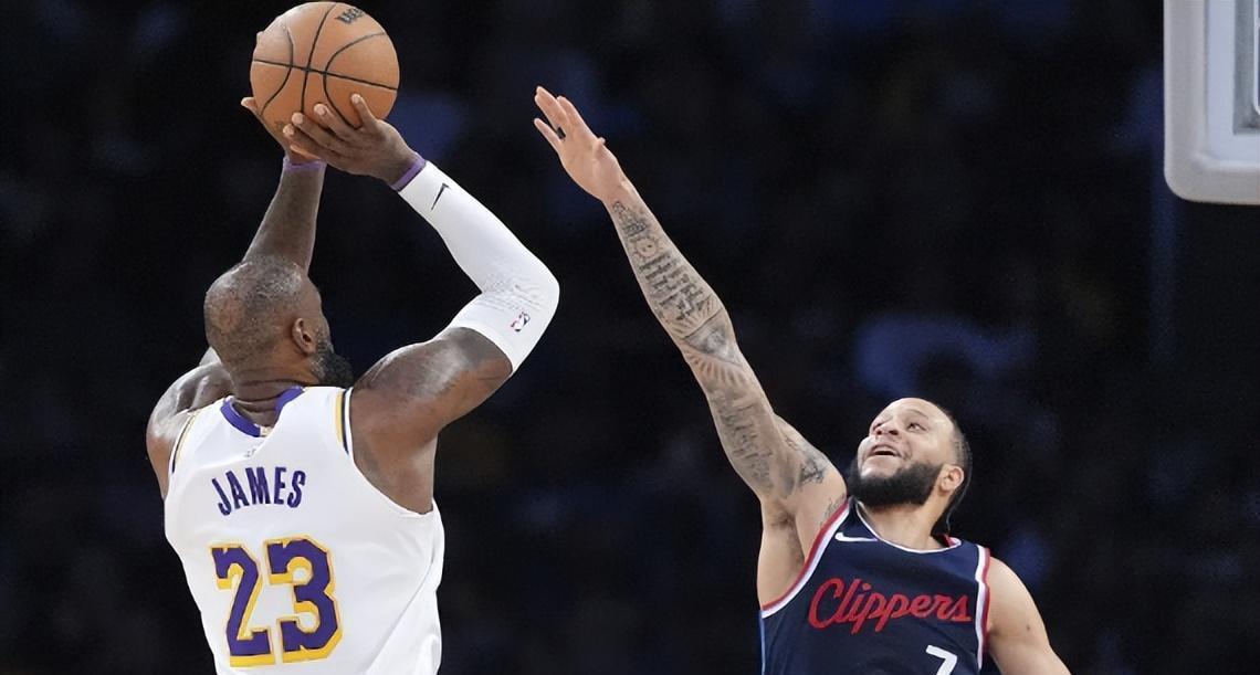 爱游戏网站入口-快船擒下步行者，取得胜利重要一步