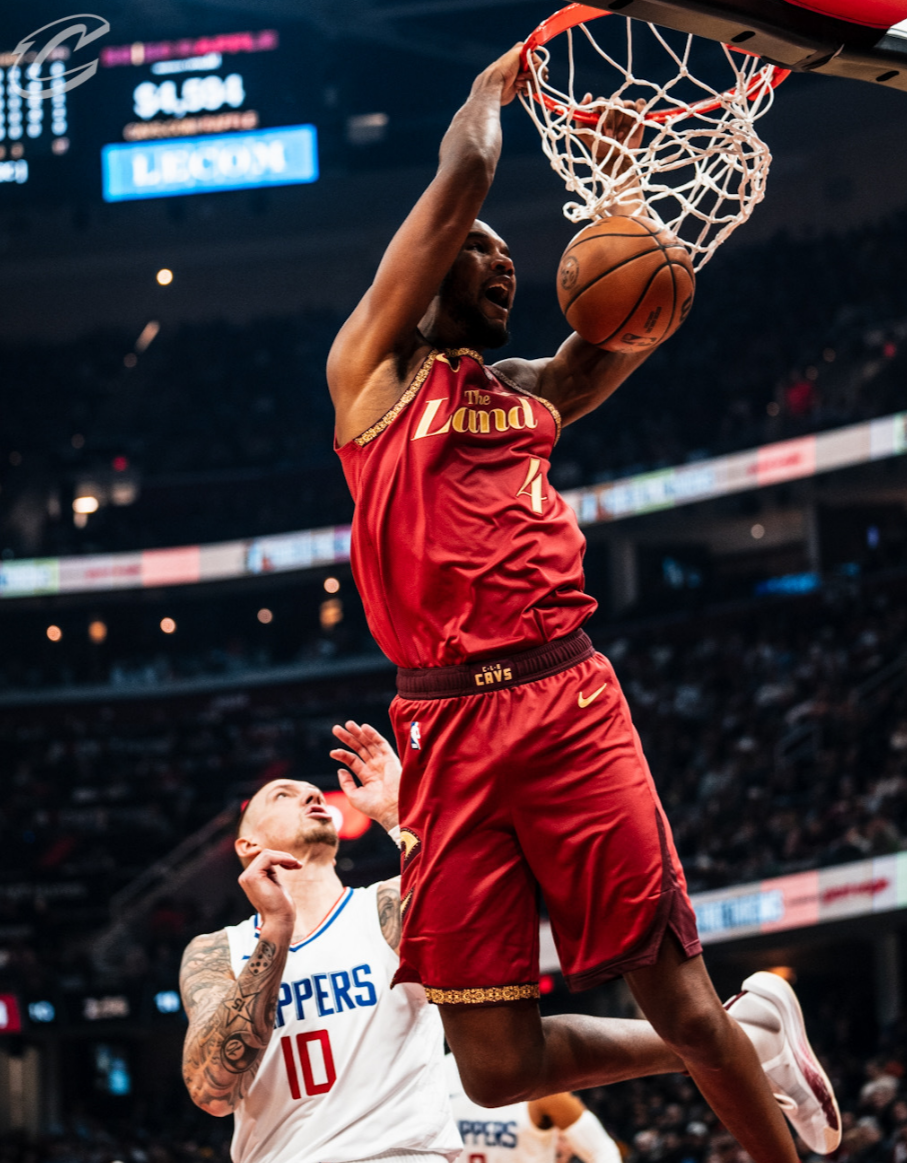 爱游戏娱乐-快船力克骑士，取得两连胜