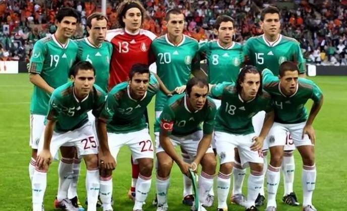 墨西哥队战胜美国队晋级半决赛 墨西哥队战胜美国队晋级半决赛