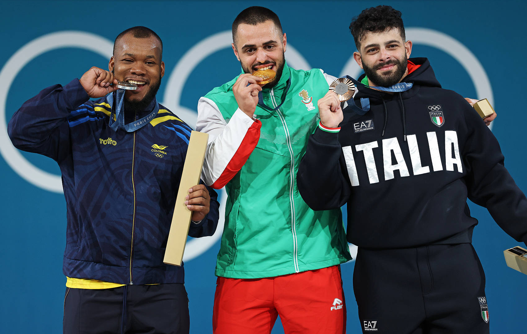 墨西哥男子举重选手斩获银牌,实力不容忽视!的简单介绍 墨西哥男子举重选手斩获银牌,实力不容忽视!的简单介绍